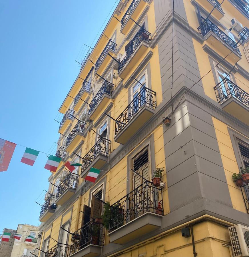 Ruma Guesthouse Napoli Exterior foto